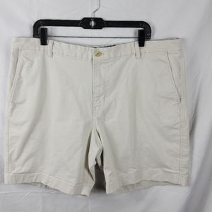 Chaps Stretch Khaki shorts size 40.